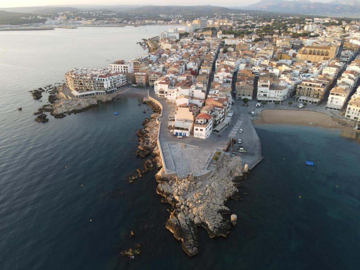 Can Nicasi L' Escala Esterno foto